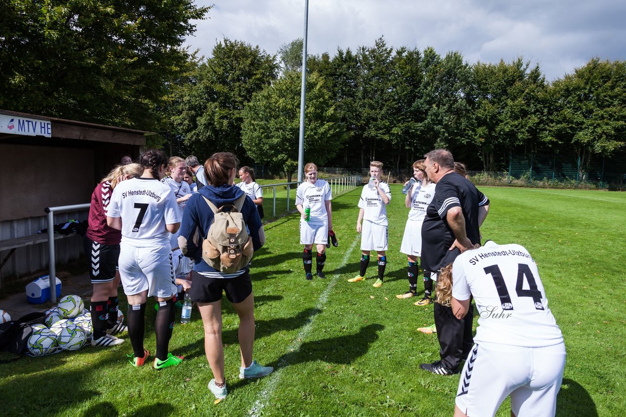 Bild 334 - Frauen SV Henstedt Ulzburg 3 - Bramfeld 3 : Ergebnis: 5:1